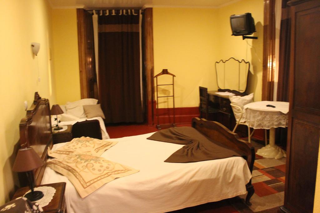 Hostel Avenida Коимбра Экстерьер фото